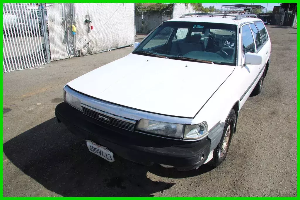 1987 Toyota Camry 2.0 L 4 Cylinder NO RESERVE 1987 Toyota Camry
