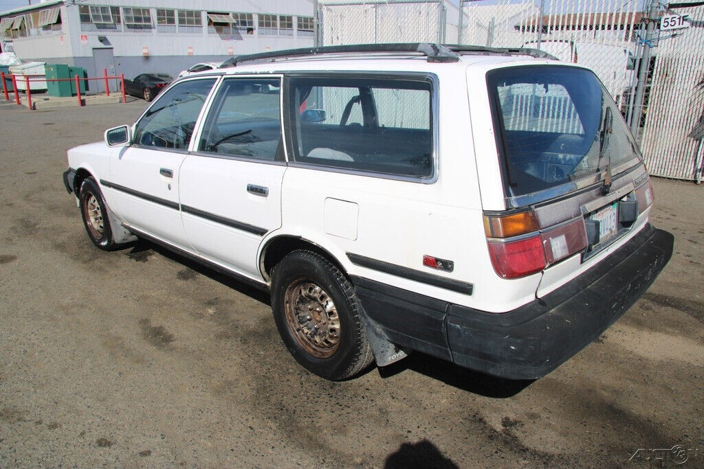 1987 Toyota Camry - photo 4