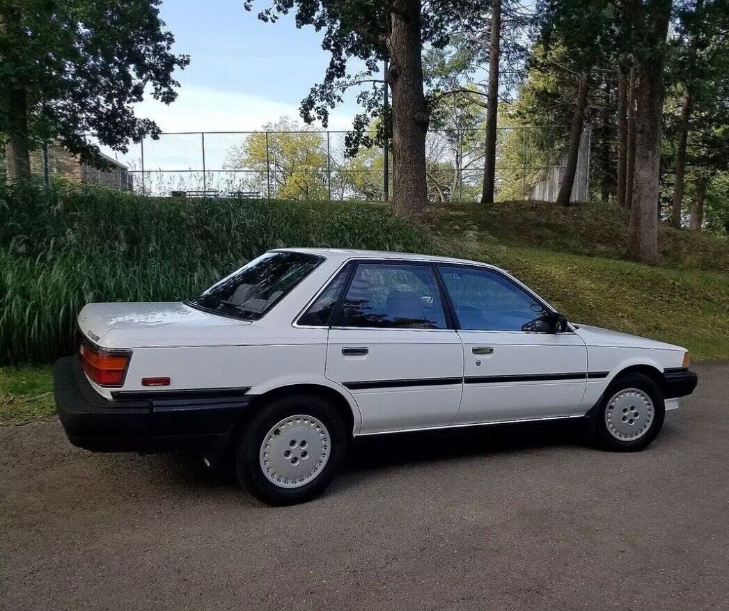 1987 Toyota Camry - photo 3