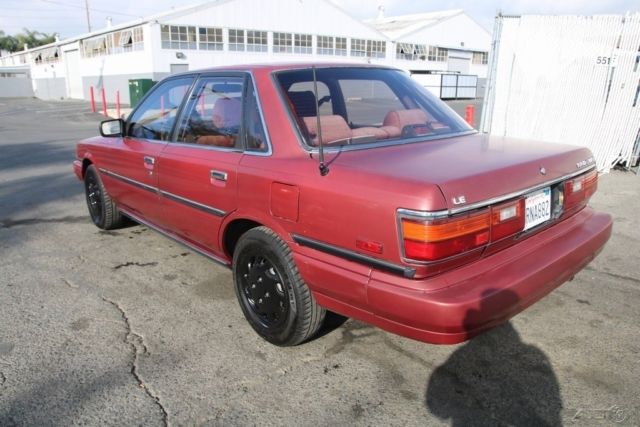 1987 Toyota Camry LE - photo 3