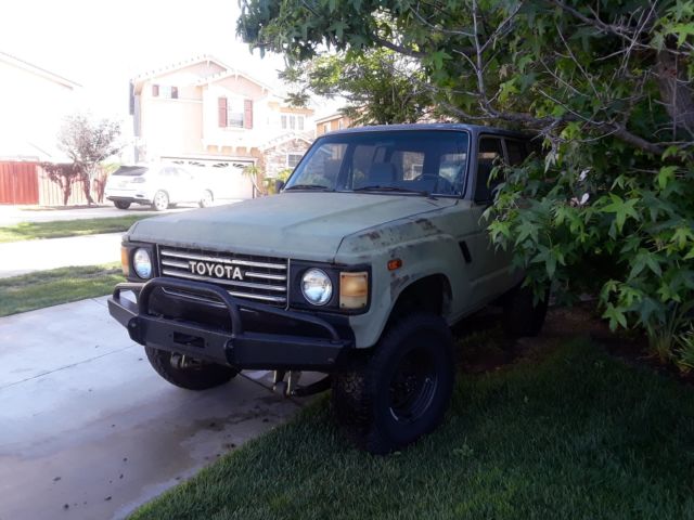 1987 TOYOTA FJ60 LAND CRUISER,5 SPEED, REBUILD ENG.4X4 1987 Toyota Land Cruiser