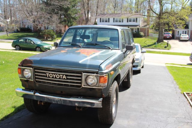 1987 Toyota FJ60 Wagon 1987 Toyota Land Cruiser 5 Door Station Wagon