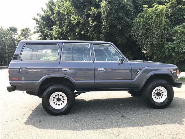 1987 Toyota Land Cruiser -- - photo 9