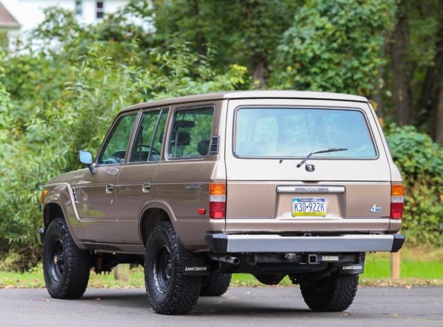 1987 Toyota Land Cruiser 4WD Manual L6 FJ60  Tow Package Clean CARFAX Rare! - photo 4