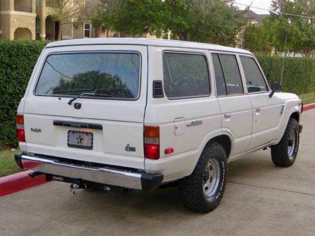 1987 Toyota Land Cruiser Base 4dr 4WD SUV - photo 12