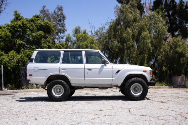 1987 Toyota Land Cruiser - photo 2