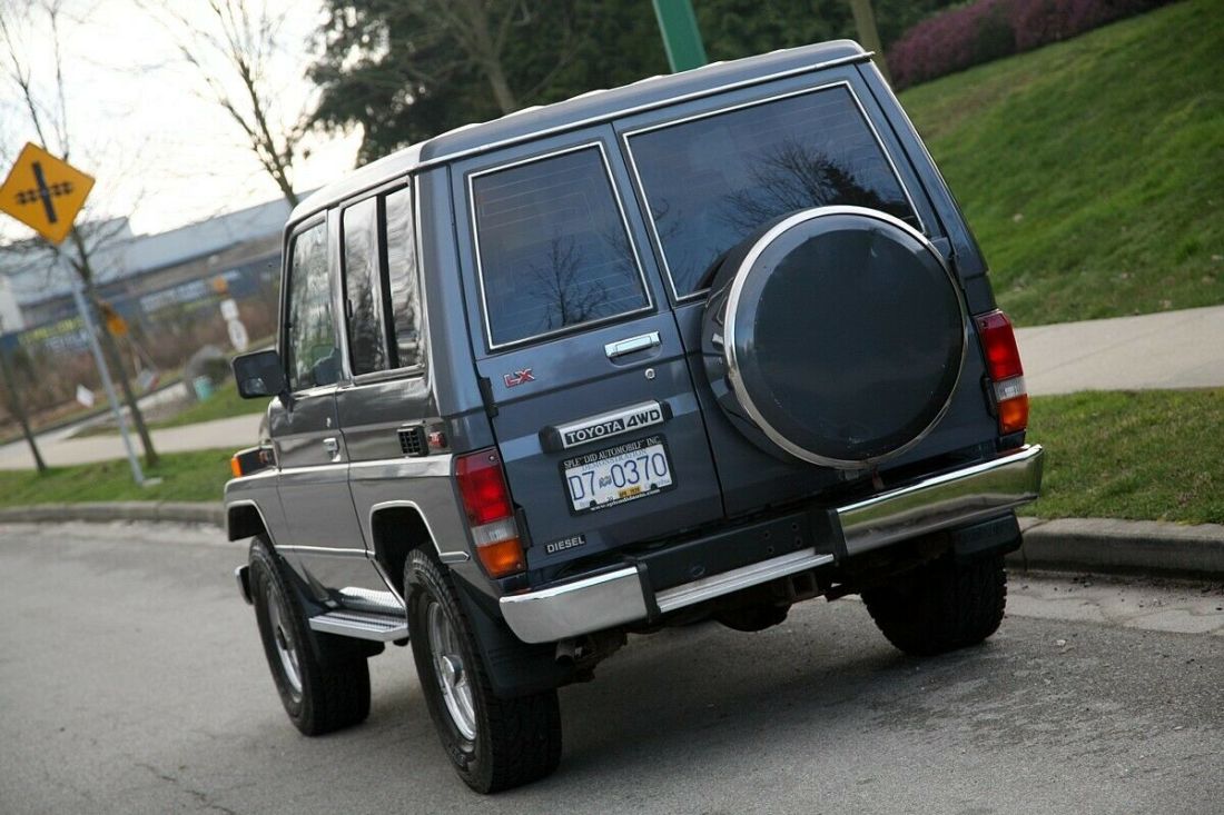 1987 Toyota Land Cruiser BJ70 - photo 3