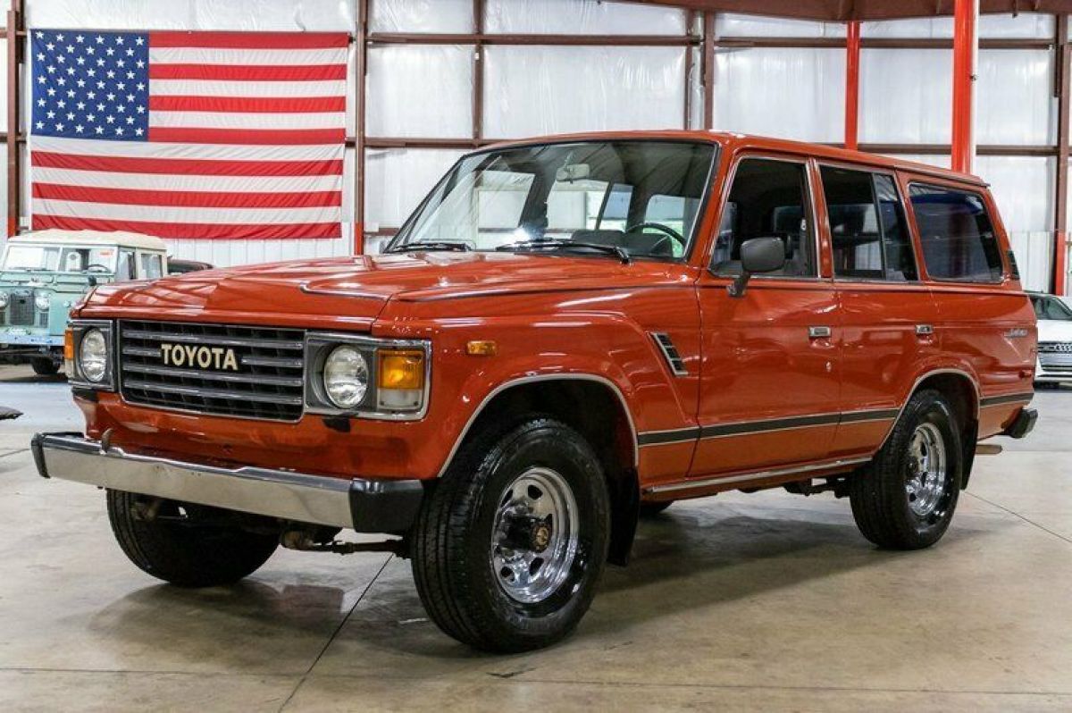 1987 Toyota Land Cruiser FJ-60 223870 Miles Red SUV 4.2L 2F Inline 6 4-Speed Man 1987 Toyota Land Cruiser FJ-60