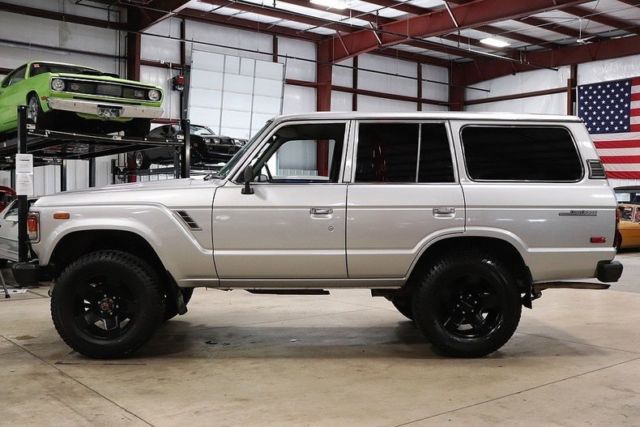 1987 Toyota Land Cruiser FJ-60 - photo 2