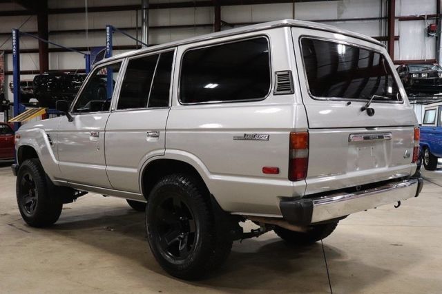 1987 Toyota Land Cruiser FJ-60 - photo 3