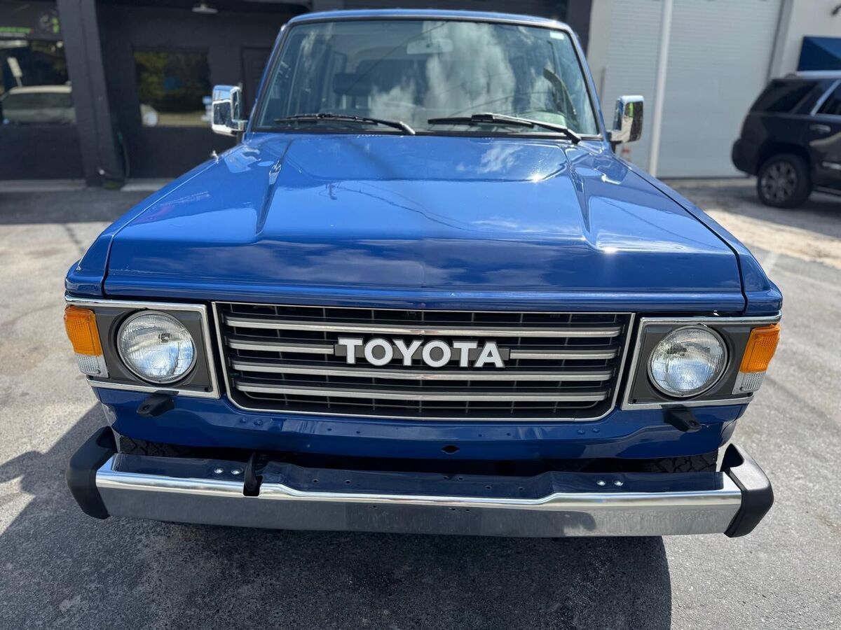 1987 Toyota Land Cruiser FJ60 - photo 2