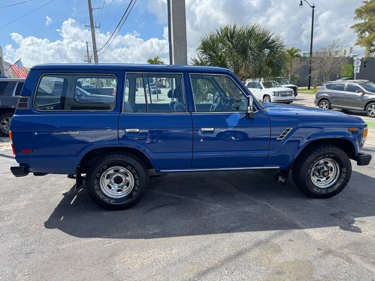 1987 Toyota Land Cruiser FJ60 - photo 4