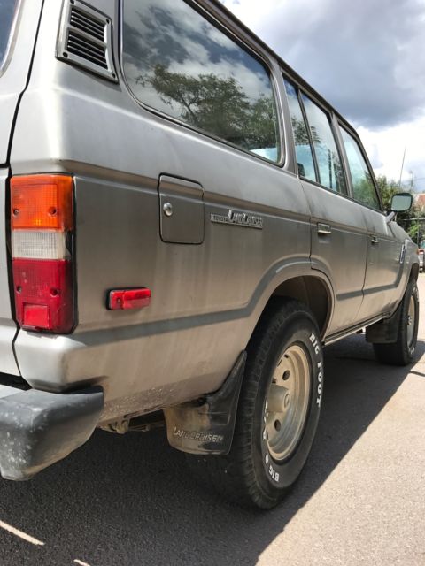 1987 Toyota Land Cruiser Base Sport Utility 4-Door - photo 8