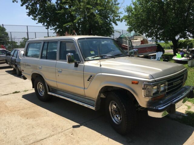 1987 toyota land cruiser fj62 1987 Toyota Land Cruiser