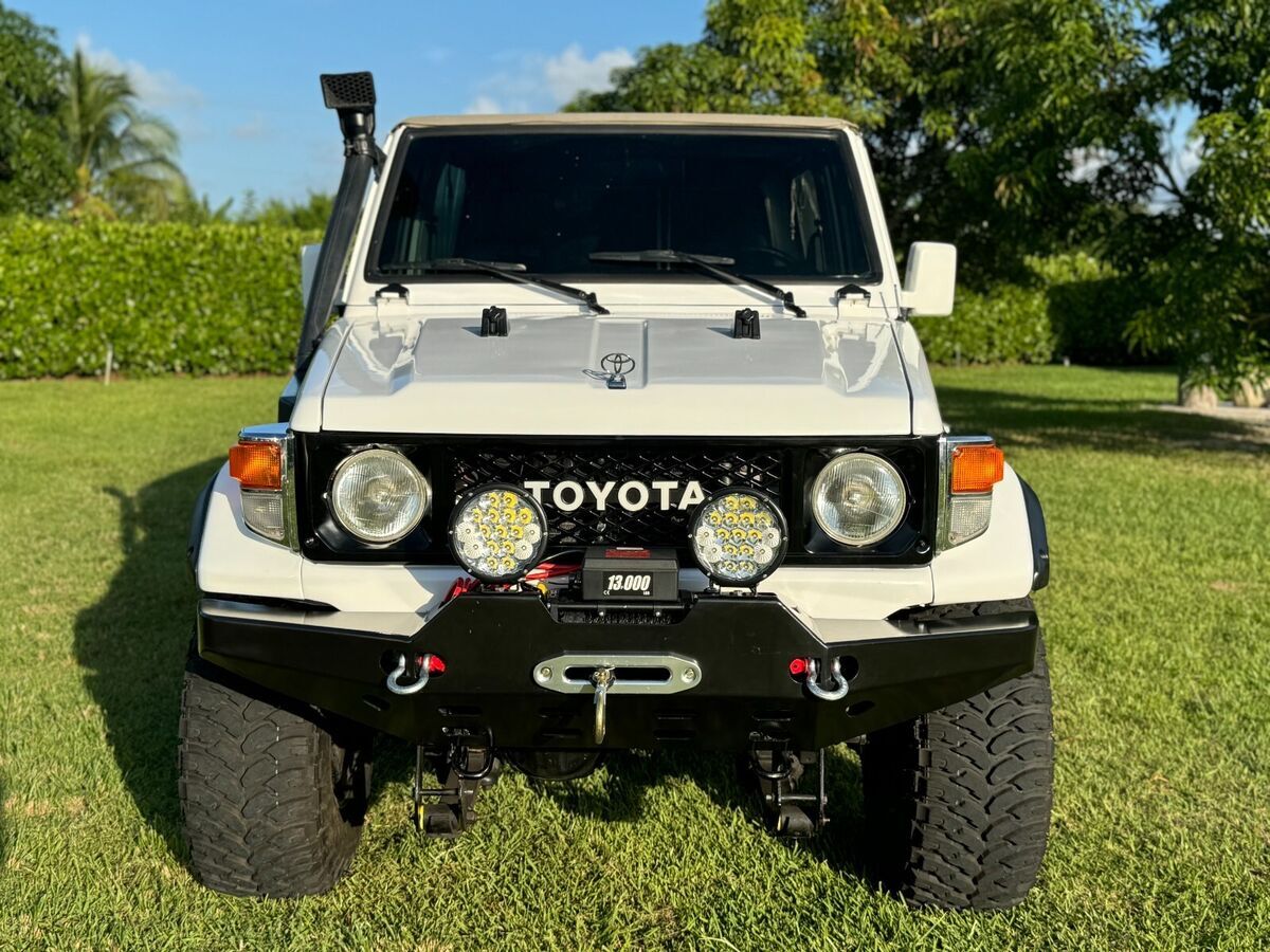 1987 Toyota Land Cruiser - photo 11