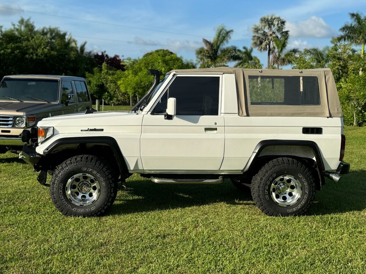 1987 Toyota Land Cruiser - photo 7