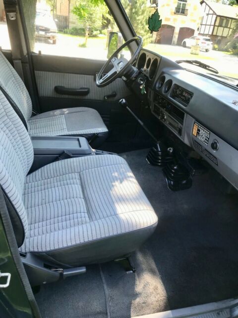 1987 Toyota Land Cruiser HJ60 - photo 13