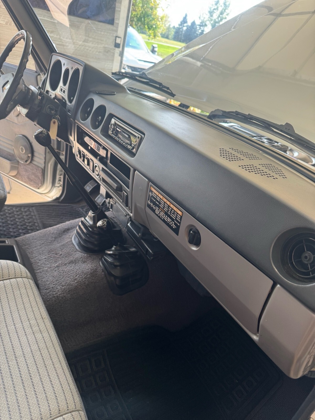 1987 Toyota Land Cruiser FJ60 - photo 10