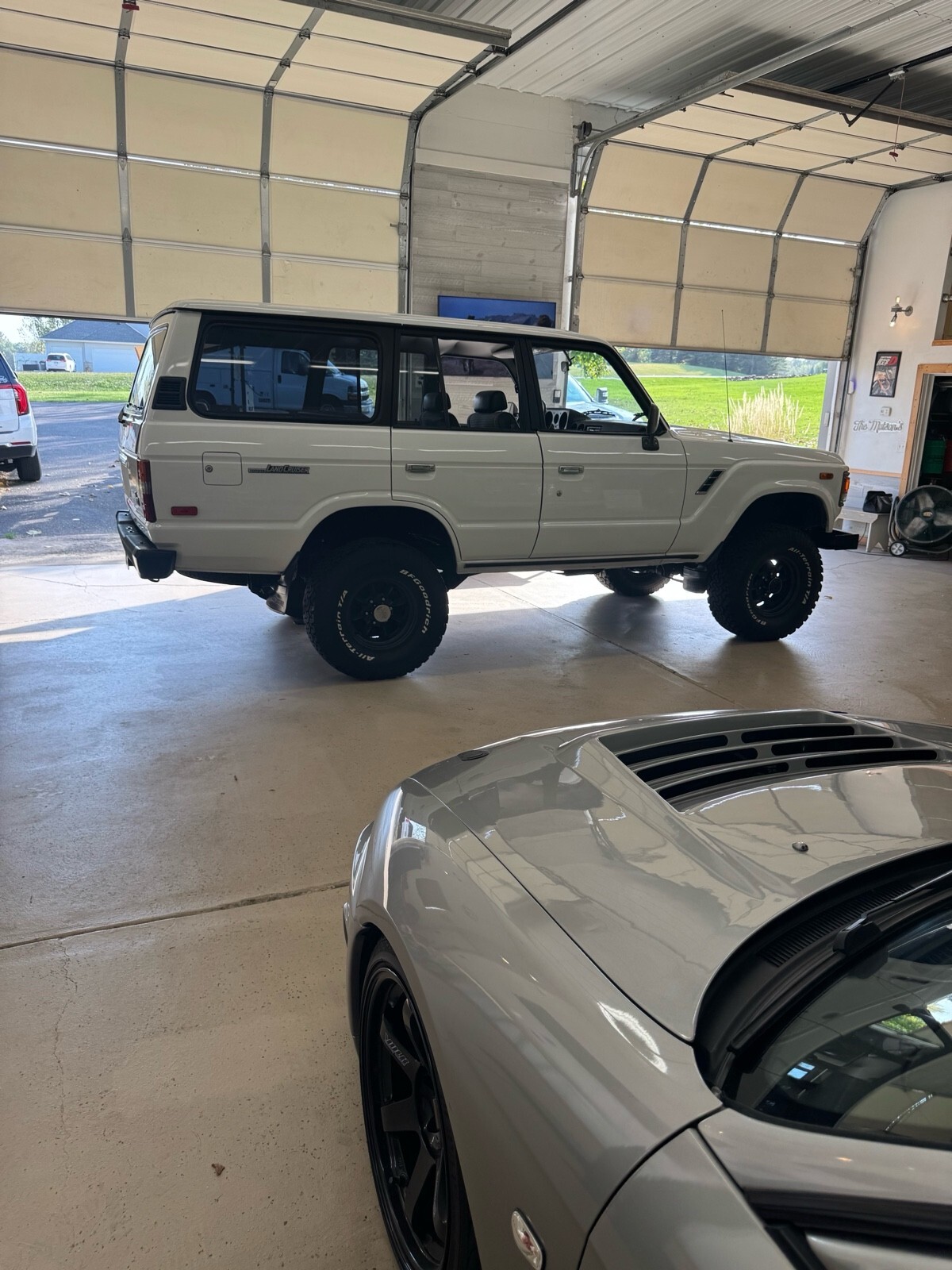 1987 Toyota Land Cruiser FJ60 - photo 2