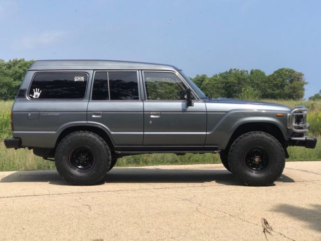 1987 Toyota Land Cruiser HJ61 - photo 3