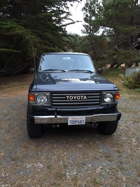 1987 Toyota Landcruiser FJ60 4 speed manual! 1987 Toyota Land Cruiser