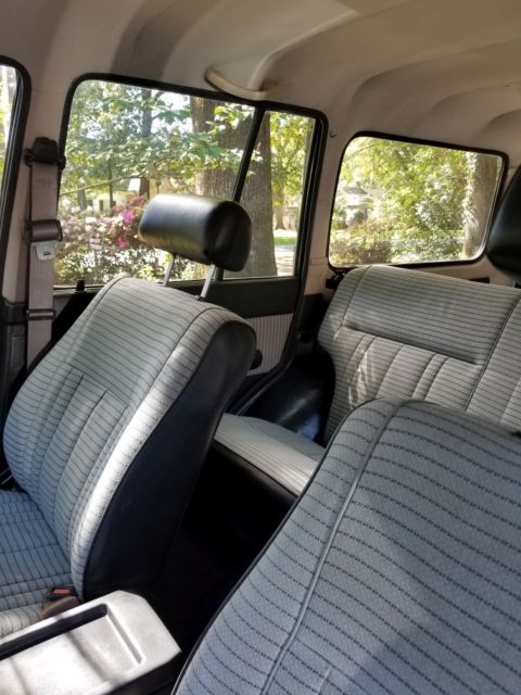 1987 Toyota Land Cruiser FJ60 - photo 12