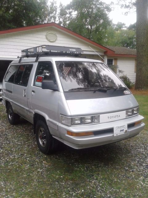 1987 Toyota LE 4x4 van rust free from California 5speed hi lo 4wd w/locking hubs 1987 Toyota Other LE