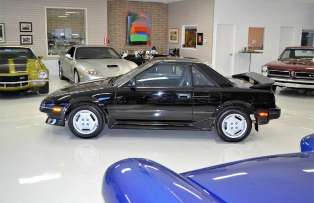 1987 Toyota MR2, 33k Miles, Survivor! Fantastic Condition - photo 5