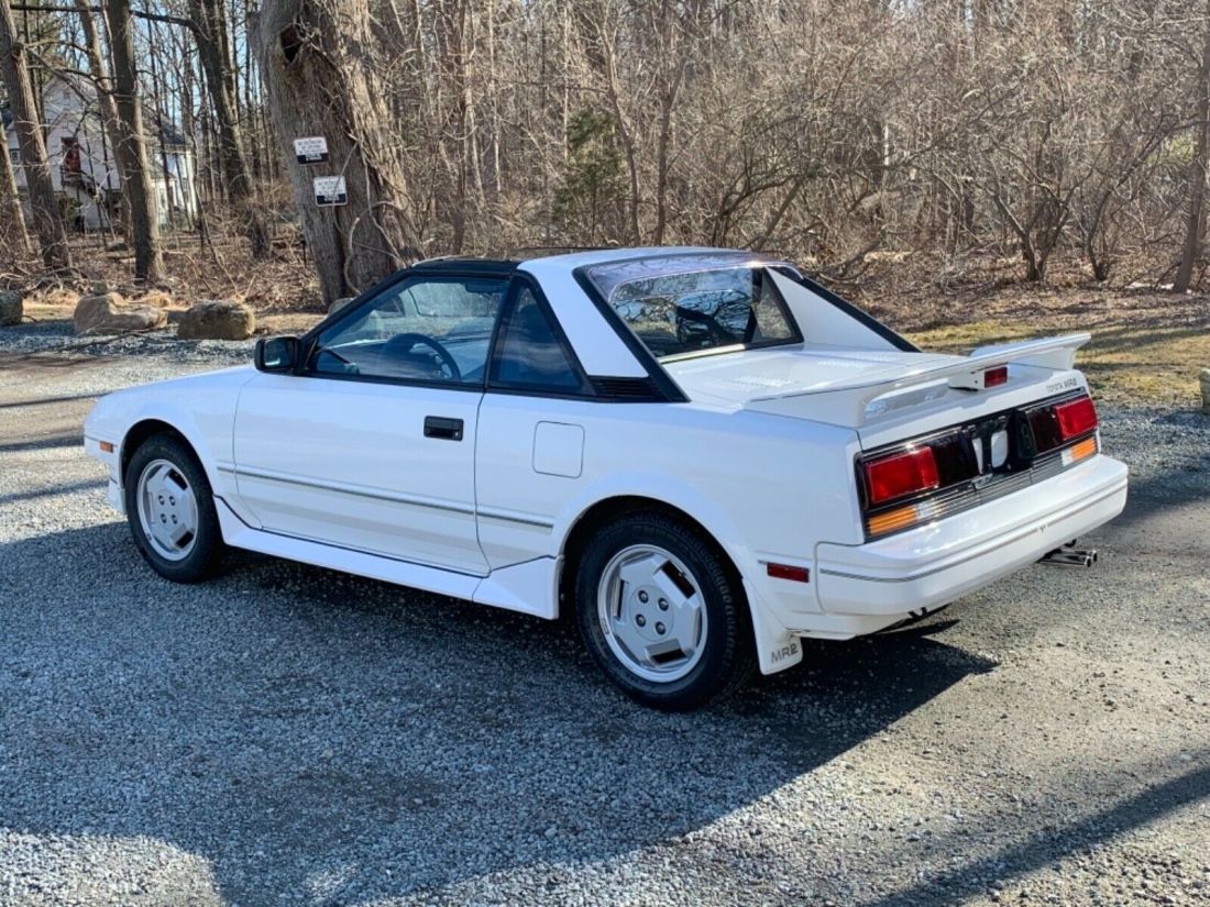 1987 Toyota MR2 - photo 2