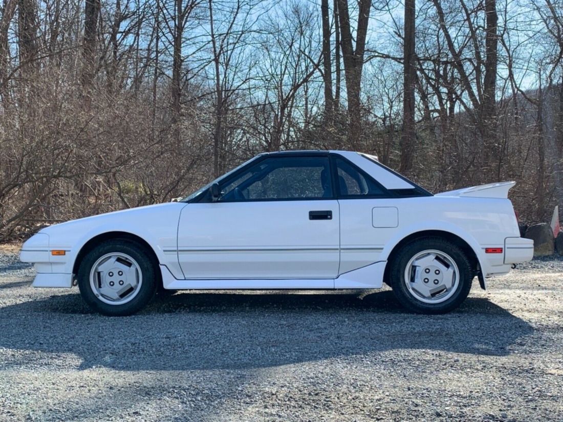1987 Toyota MR2 - photo 3