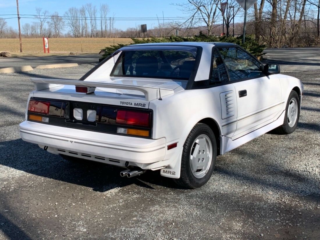 1987 Toyota MR2 - photo 5