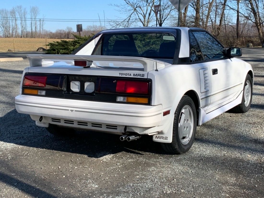 1987 Toyota MR2 - photo 7