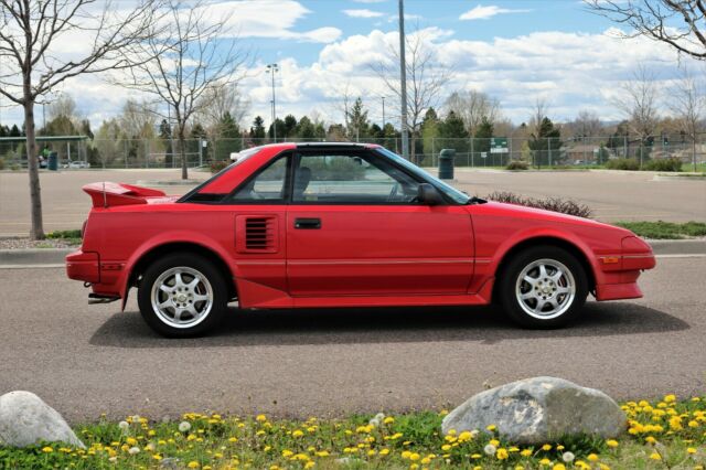 1987 Toyota MR2 - photo 7