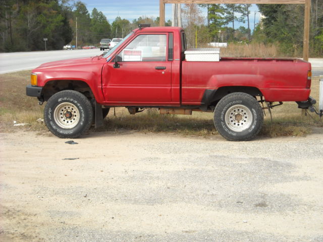 1987 Toyota Pick Up 4x4 Manual Transmission Hunting Truck 22R 1987 Toyota Other Base