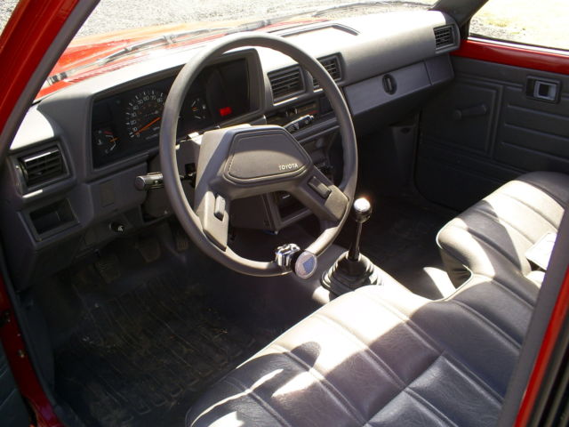 1987 Toyota Tacoma - photo 8