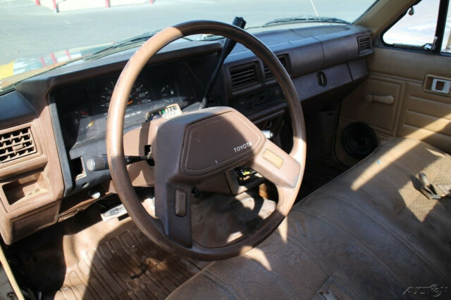 1987 Toyota 2WD Trucks - photo 11