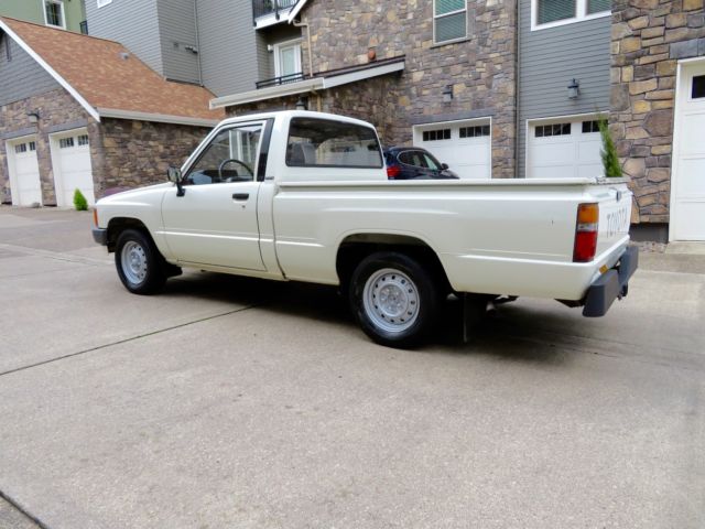 1987 Toyota Pickup - photo 5