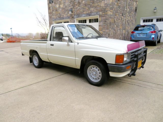 1987 Toyota Pickup - photo 8
