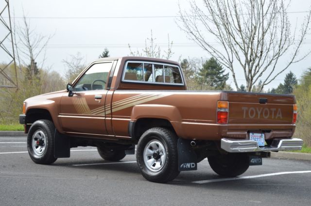 1987 Toyota Pickup - photo 4