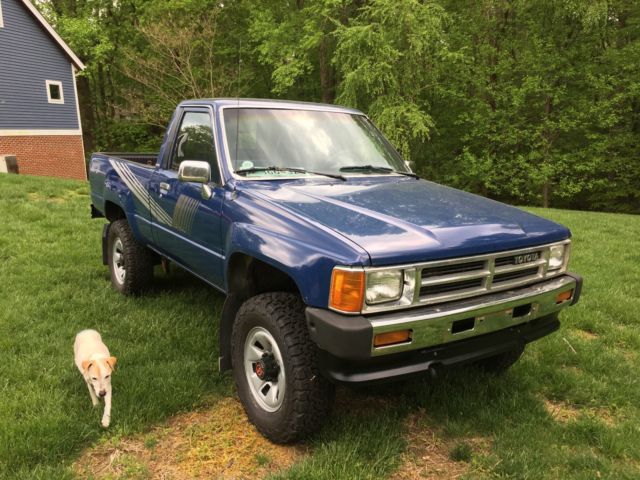 1987 Toyota Pickup - photo 2