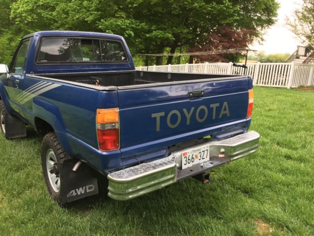 1987 Toyota Pickup - photo 8