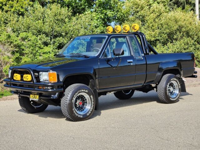 1987 Toyota Pickup - photo 9