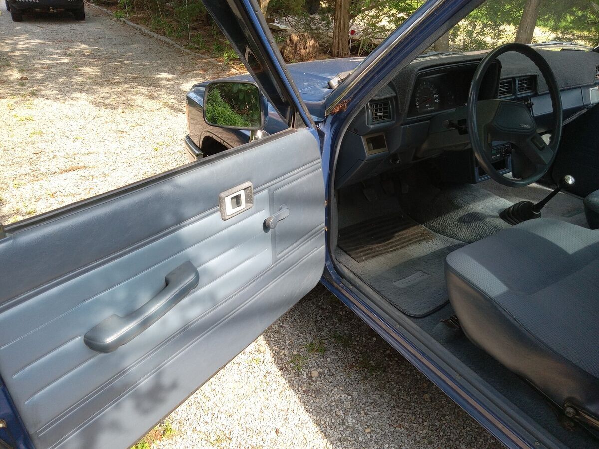 1987 Toyota Camry - photo 11