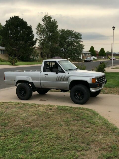1987 Toyota Pickup SR5 - photo 13