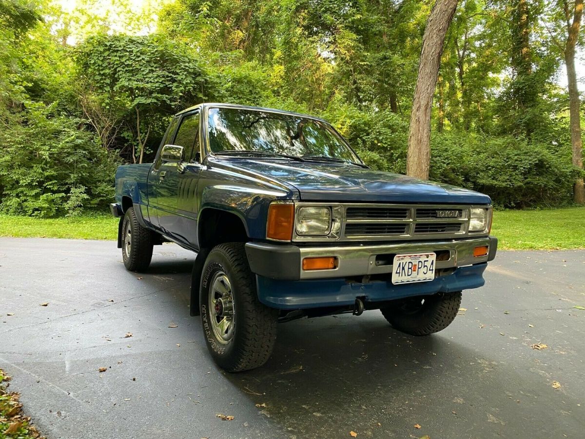 1987 Toyota Tacoma XTRACAB RN67 SR5 - photo 3