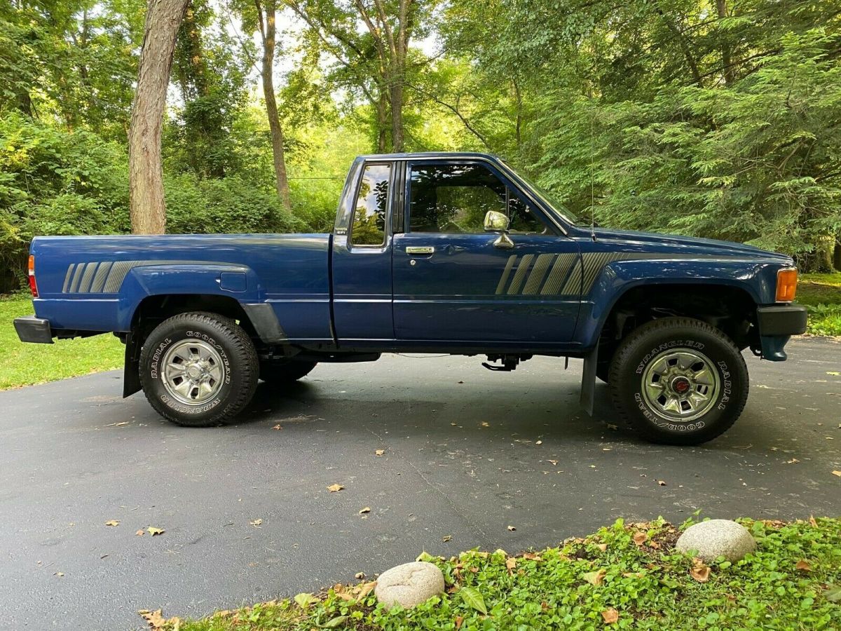 1987 Toyota Tacoma XTRACAB RN67 SR5 - photo 4