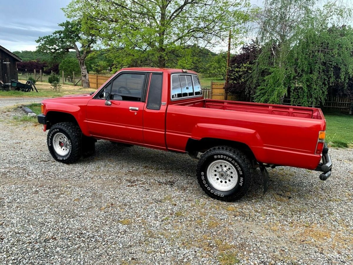 1987 Toyota Pickup XTRACAB RN67 SR5 - photo 9