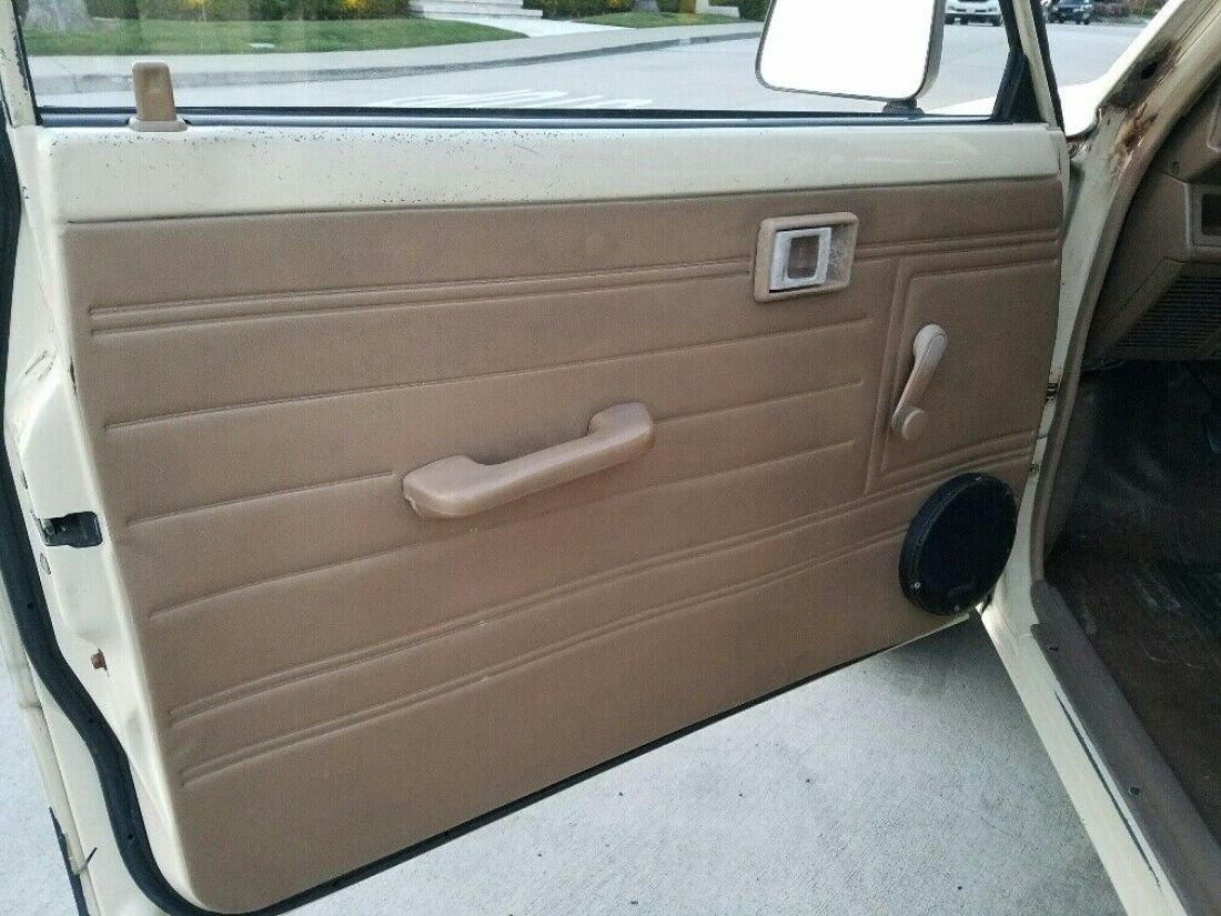 1987 Toyota Pickup - photo 5