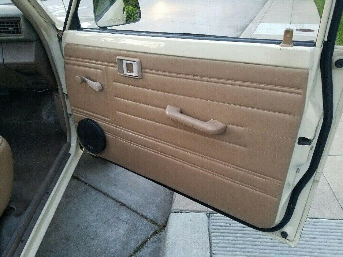 1987 Toyota Pickup - photo 7