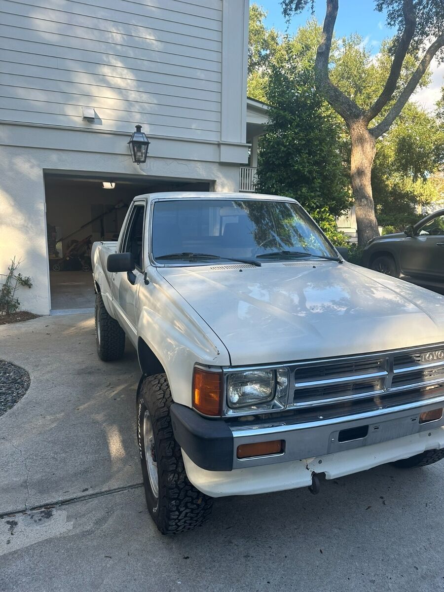 1987 Toyota 1/2 Ton Pickup - photo 5